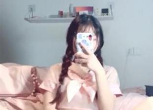 粉嫩福利姬大尺度私拍流出！微博美乳身材爆炸，超粉美鲍全露脸求亲亲~